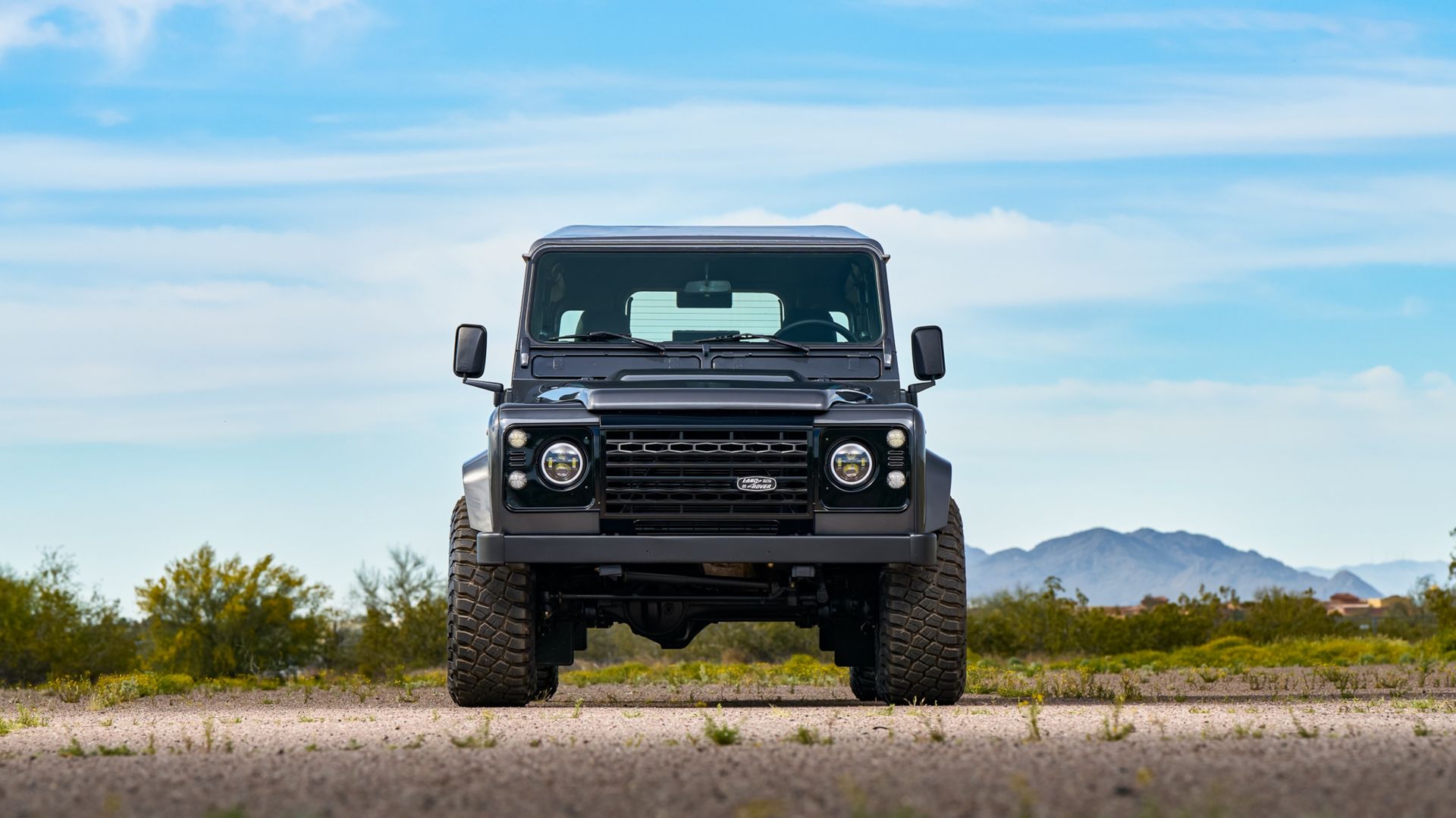 TNT Motors Land Rover Specialist